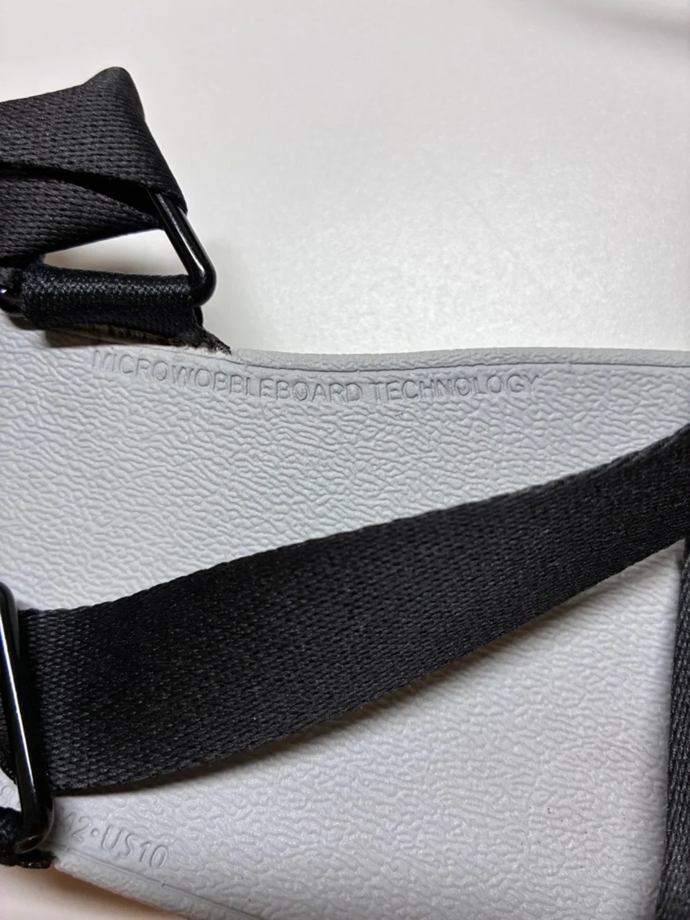 FitFlop Women's Surfa Back-Strap Sandals in Pewter Grey.